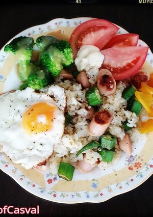 オクラとソーセージのモーニング炒飯！-レシピのメイン写真