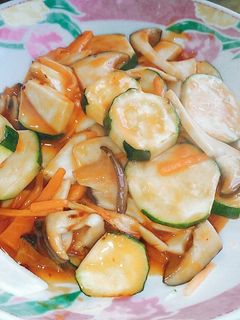 エリンギとズッキーニのバター炒め-レシピのメイン写真