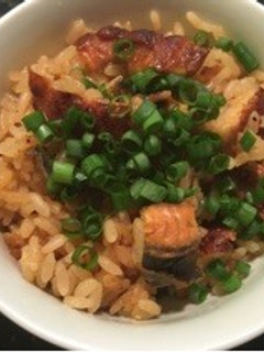 簡単‼︎うなぎ飯(炊き込み)-レシピのメイン写真