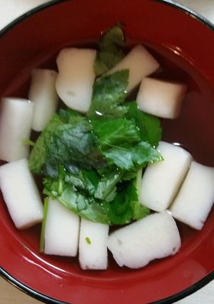 はんぺんと三つ葉のお吸い物-レシピのメイン写真