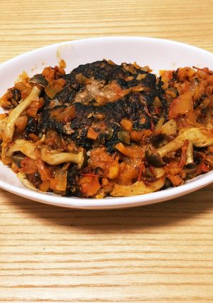 トマト煮込みハンバーグ-レシピのメイン写真