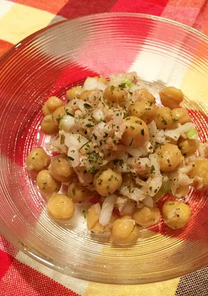 玄関開けたら1分で完成！ひよこ豆のサラダ-レシピのメイン写真