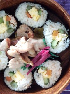 たらこご飯で巻き寿司-レシピのメイン写真
