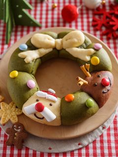 HMで!クリスマスリースちぎりパン-レシピのメイン写真
