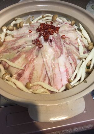 夏に食べたいグリーンカレー鍋-レシピのメイン写真