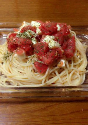 トマトとモッツァレラの冷製パスタ-レシピのメイン写真
