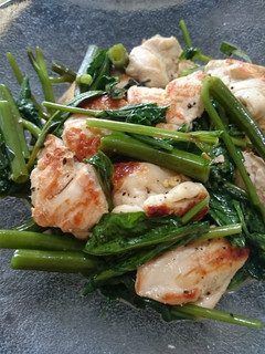 鶏肉と空芯菜のバター炒め-レシピのメイン写真