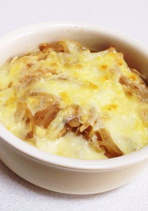 食パンでオニオングラタンスープ-レシピのメイン写真