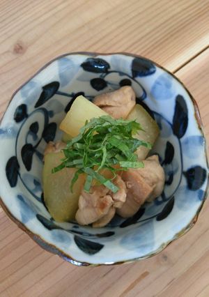 鶏モモ肉と冬瓜の炒め煮 醤油バター風味-レシピのメイン写真