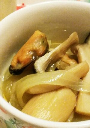 ムール貝とエノキのできるだし煮込み-レシピのメイン写真