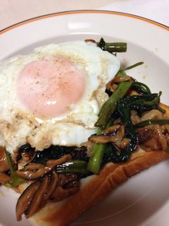 空芯菜のオイスターソース炒めトースト-レシピのメイン写真