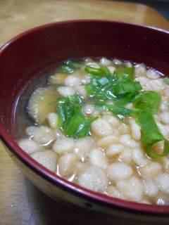 なすと揚げ玉の味噌汁-レシピのメイン写真