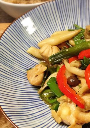 ☆鶏と空芯菜パプリカの黒糖オイスター炒め-レシピのメイン写真