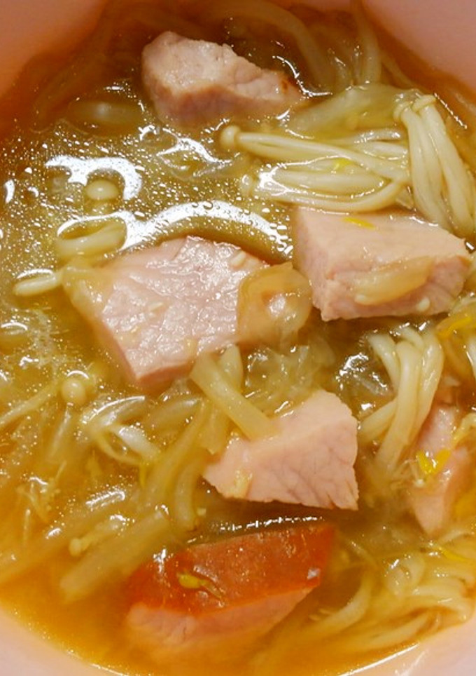 簡単ランチ♪ハムとエノキともやしのスープ-レシピのメイン写真