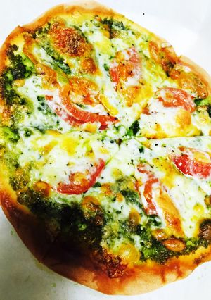 自家製ジェノバソースで＊pizza-レシピのメイン写真