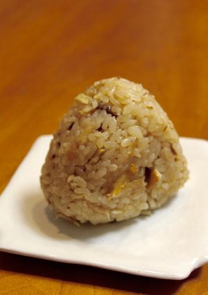 サンマの炊き込み御飯おにぎり-レシピのメイン写真