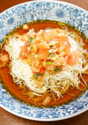 トマト薬味タレをのせて、ぶっかけ素麺-レシピのメイン写真