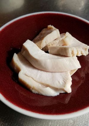 節約簡単美味！鶏ムネ肉のボイルドチキン♪-レシピのメイン写真