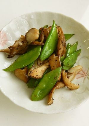 お弁当に♬舞茸と絹さやのバター醤油炒め-レシピのメイン写真