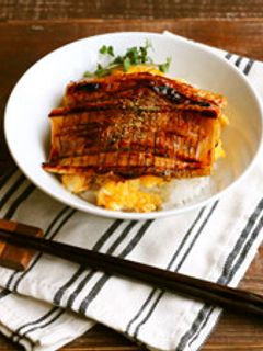 鰻もどき!ちくわと卵のかば焼き丼-レシピのメイン写真