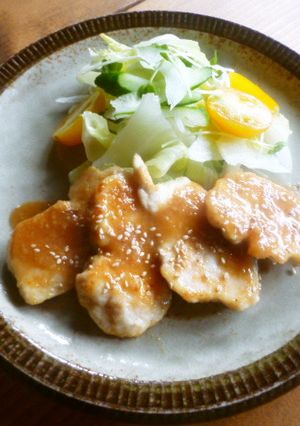 鶏肉のソテー☆ごま味噌ソース♪-レシピのメイン写真