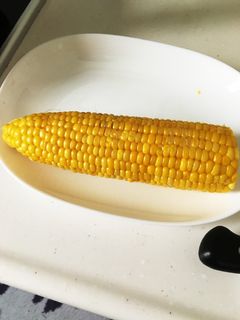 簡単!皮付きとうもろこしをレンジでチン!-レシピのメイン写真