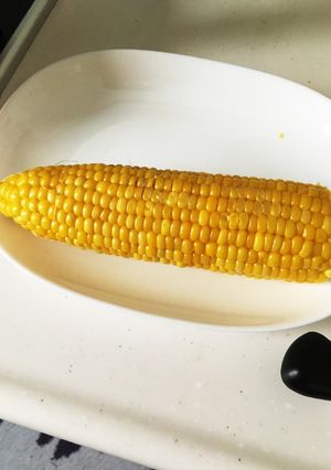 簡単!皮付きとうもろこしをレンジでチン!-レシピのメイン写真