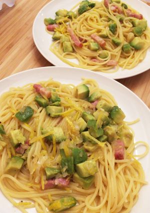 アボカドベーコンの檸檬ソースパスタ-レシピのメイン写真