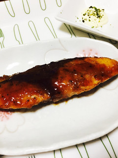 はちみつでコク!簡単ブリの照り焼き-レシピのメイン写真