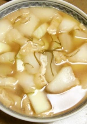 塩昆布で冬瓜の、あっさりスープ煮-レシピのメイン写真
