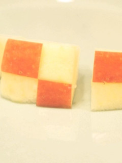 お弁当に*りんごの市松格子-レシピのメイン写真