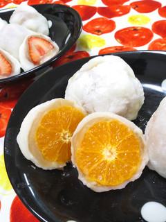 【簡単】丸ごといちご大福とみかん大福-レシピのメイン写真