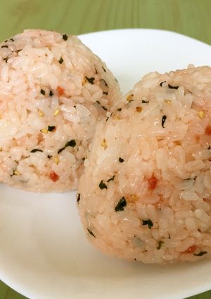 ☆たらこ 梅 チーズ おにぎり-レシピのメイン写真