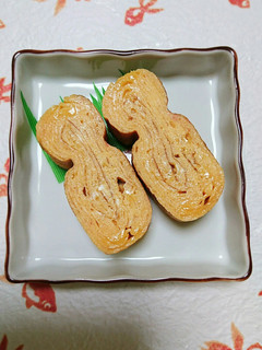 ひょうたんの形をしたピンク色の玉子焼き-レシピのメイン写真