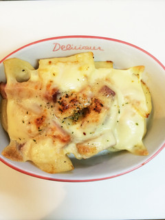 ジャガイモとベーコンのチーズ焼き-レシピのメイン写真