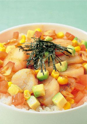 ホタテとアボカドの洋風丼-レシピのメイン写真
