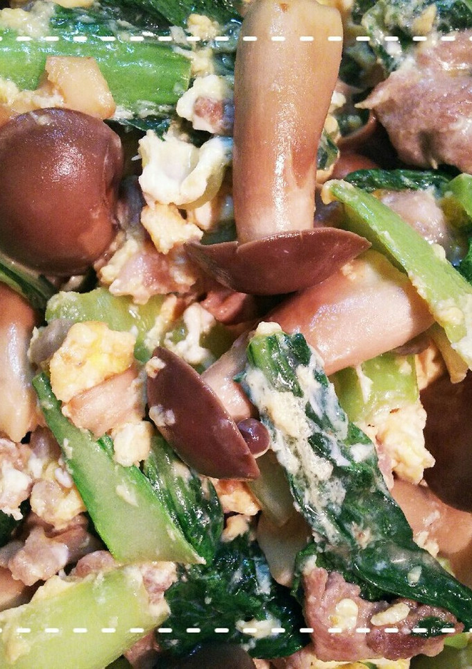 鶏がらで簡単！青梗菜としめじの卵炒め-レシピのメイン写真