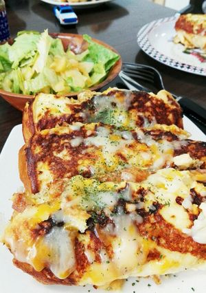 フランクを丸ごとIN！フレンチトースト-レシピのメイン写真