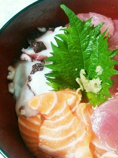 簡単☆海鮮丼 アオサ汁 時短 ヘルシー -レシピのメイン写真