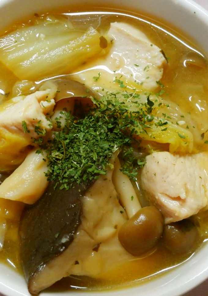 きのこと白菜 鶏むね肉のコンソメ醤油煮♪-レシピのメイン写真