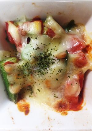 オクラとトマトのチーズ焼き-レシピのメイン写真