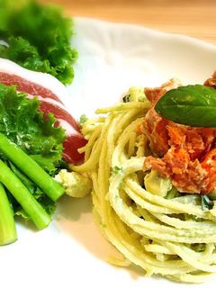 バジル香るサーモンとアボカドの冷製パスタ-レシピのメイン写真