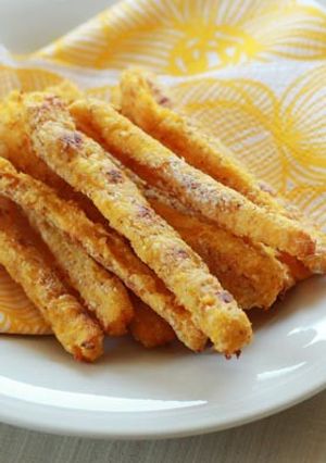 【離乳食完了期】魚の人参ゴマポッキー-レシピのメイン写真
