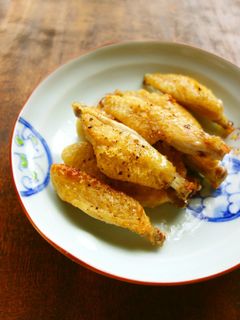 パリパリしっとり♪手羽中の塩胡椒焼き-レシピのメイン写真