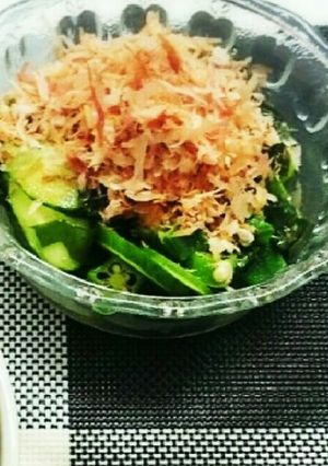 簡単！オクラとキュウリとわかめのサラダ♪-レシピのメイン写真