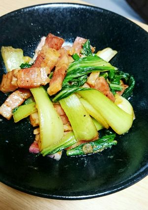 チンゲン菜とベーコンのマヨ炒め♪-レシピのメイン写真