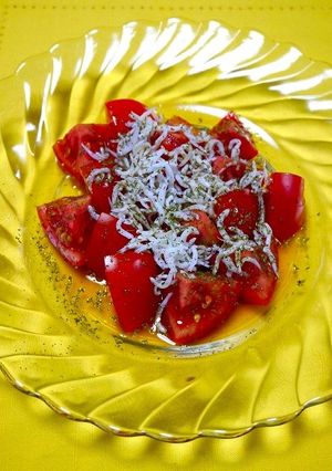 簡単!トマトしらすのレモンサラダ-レシピのメイン写真