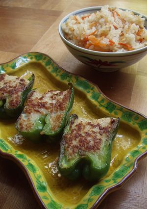 ピーマンのあっさり海老詰めと炊き込みご飯-レシピのメイン写真