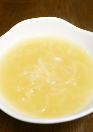 玉ねぎの甘さを生かした玉ねぎスープ-レシピのメイン写真