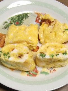 シーザードレッシングでピーマン入り卵焼き-レシピのメイン写真